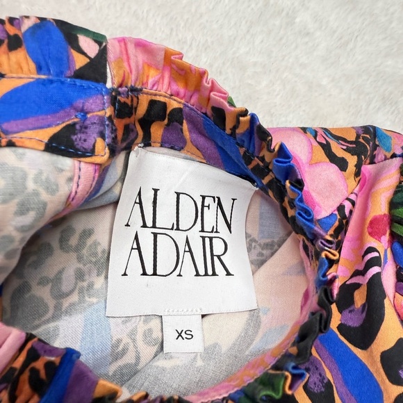 Alden Adair Pink and Orange Floral Puff Sleeve Blouse - Picture 4 of 4